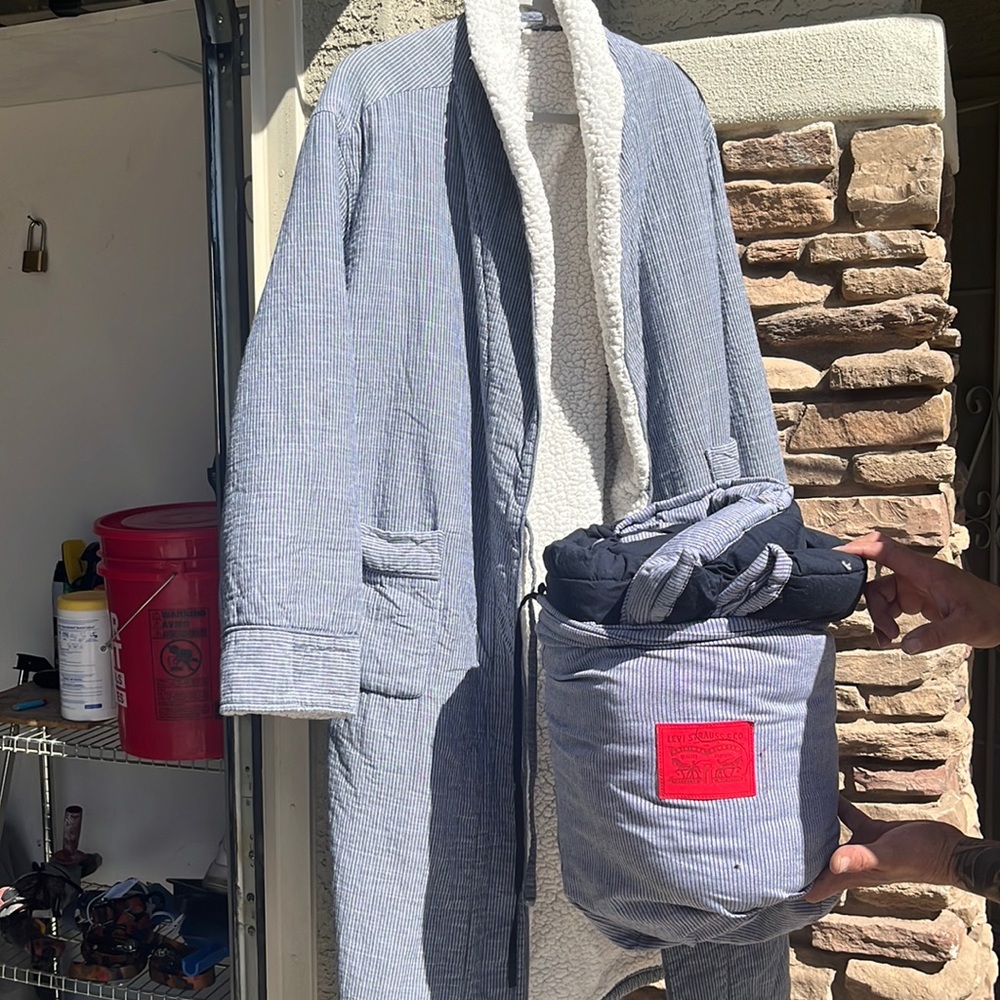 Women’s Robe with matching comforter (Denim)